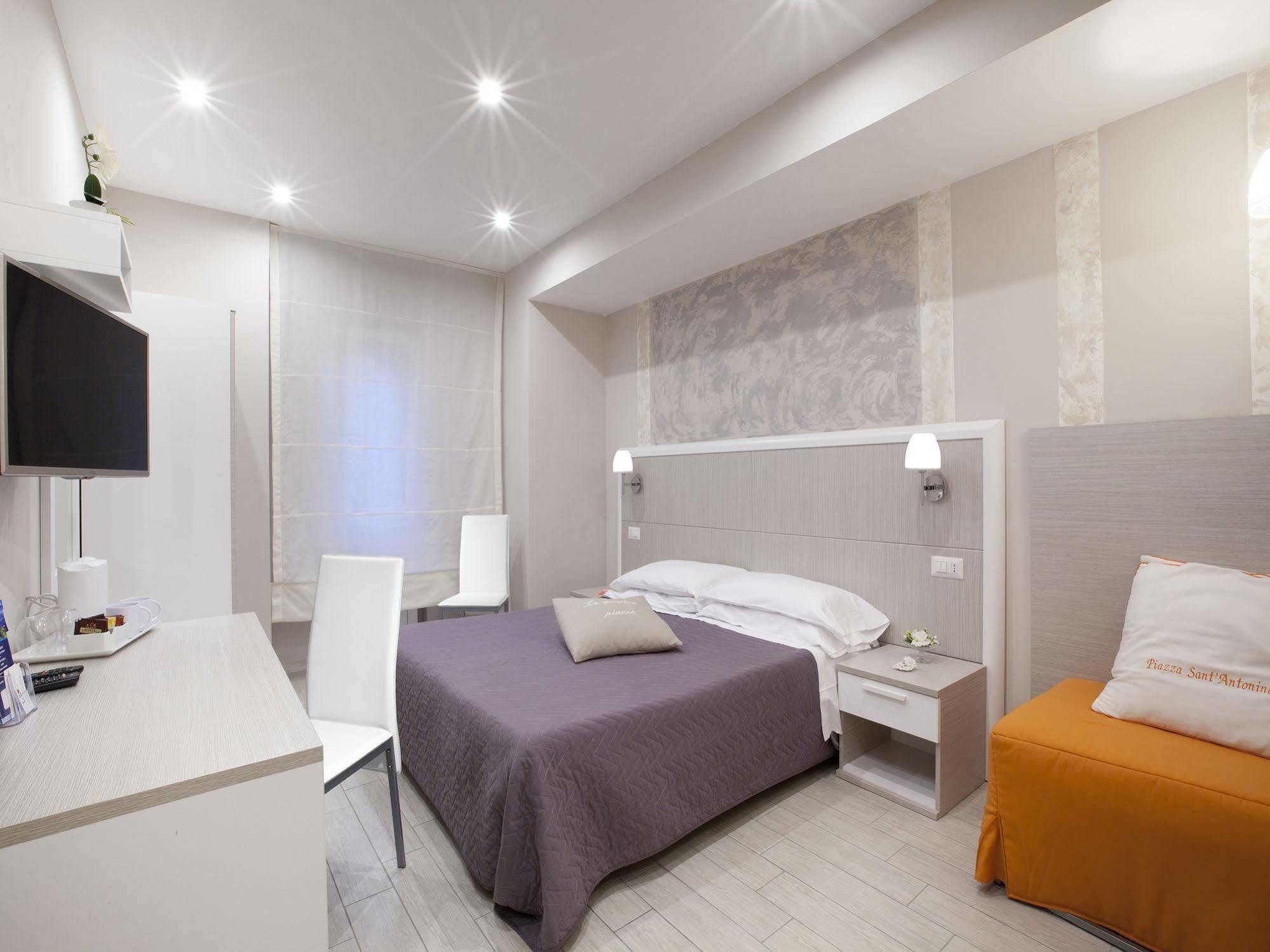 Le Quattro Piazze Bed & Breakfast Sorrento Eksteriør bilde